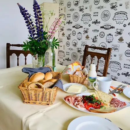 بيت ضيافة Gaestehaus Hohetanne1 3*